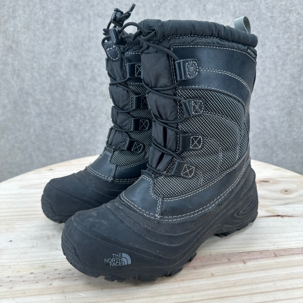 The North Face Alpenglow IV Winter Boots Kids 4 Black Waterproof Snow